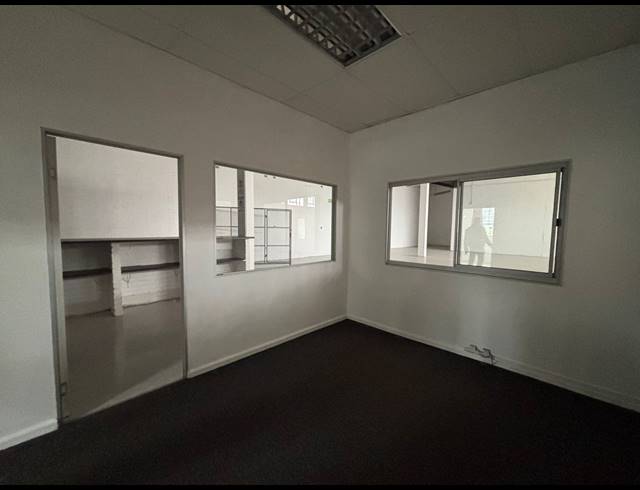 474M² WAREHOUSE TO LET IN MAITLAND